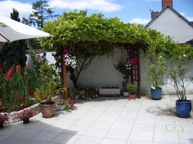 Les Glycines Bed & Breakfast Plaimpied-Givaudins Exterior foto